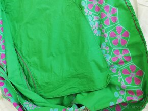 Velmi ženská živě zelená bavlněná dámská sukně s květy, M/L - 10