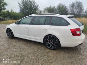 Škoda Octavia 3 RS combi 2.0TDi 135Kw Webasto XENON LED NAVI - 10