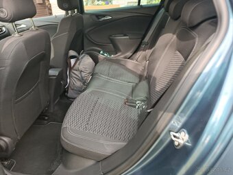 OPEL ASTRA ST K 1.6Turbo 147Kw  105 tis km - 10