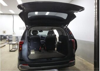 Kia Carnival 2.2-7 MÍST-DODÁNÍ 6/2025 - 10