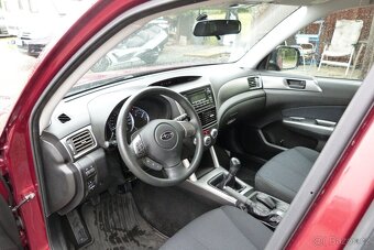 Subaru Forester 2.0i 4x4 - 10