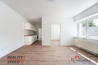 Prodej, byty/3+kk, 61.85 m2, Čsl. armády 216/24, 68301 Rousí - 10