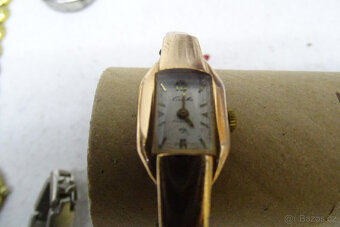 Hodinky dámské různé 11 ks - 10
