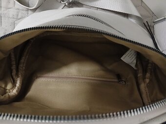 Dámská ledvinka šedá -nová - 10