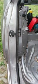 Bmw e39 touring tesneni - 10