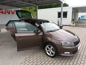 Škoda Fabia 1,2 TSI,66KW,NAVI,VÝHŘEV, - 10