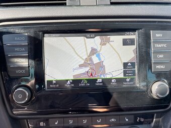 Škoda Octavia 1,4 TSi Serviska, Xenon, JOY - 10