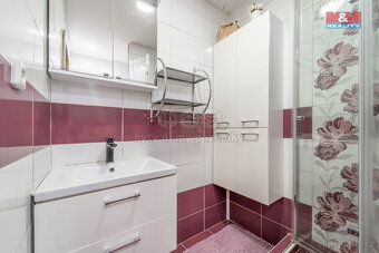 Prodej bytu 3+1, 71 m², Beroun, ul. Branislavova, 2x lodžie - 10