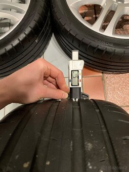 Alu kola Škoda R18 5X112 LETNÍ PNEU 225/40 R18 THEMISTO - 10