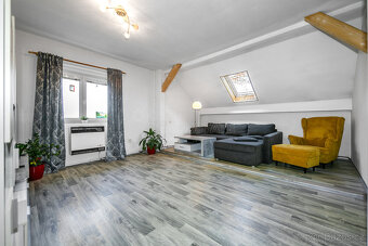 Prodej prostorného bytu 3+1 (72 m²) v klidné části Heřmanovy - 10