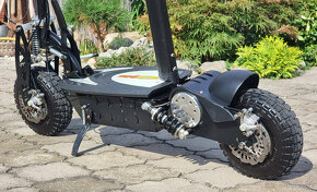 Prodám elektrokoloběžku Nitro Scooters - 10