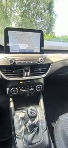 Ford Focus combi,Navigace,výhřev okna, - 10
