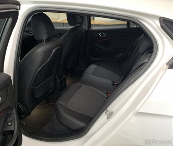 BMW Řada 1, 116d Sport Line - 10