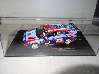 1:43 Hyundai Elantra IXO - 10