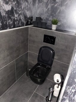 Prodej vybavení a zařízení Showroom a kanceláře Karlín - 10