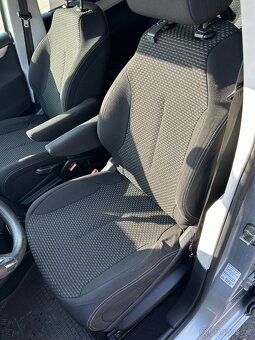 Citroen Grand C4 Picasso 2.0 HDI 110kw manuál - 10