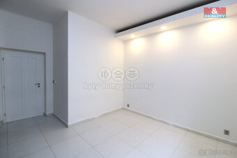 Pronájem bytu 3+kk, 57 m², Praha, ul. Na Petynce - 10