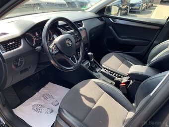 Škoda Octavia combi 2.0 TDI DSG Style r.v.2017 LED Světla - 10