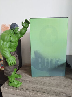 Velké Marvel figurky: (Hulka 42cm a Captain America 40cm) - 10