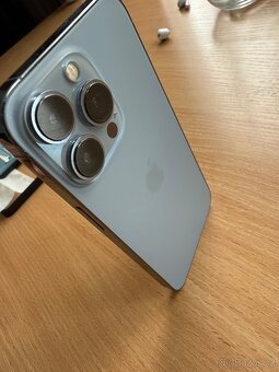 iPhone 13 pro 256gb blue - 10