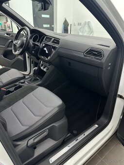 VW Tiguan 2.0 TSI R-Line, 4 Motion, ACC, PANO, hudba 360• - 10