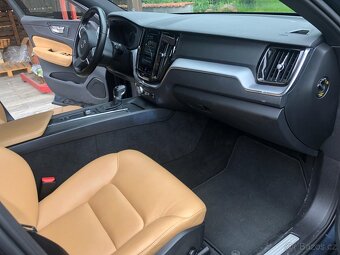 Volvo XC 60 T5, 1.969 ccm benzin, 184 kW, 1. majitel, ČR - 10
