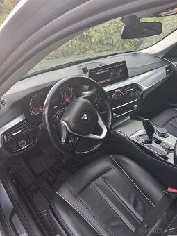 BMW 530d XDrive - 10
