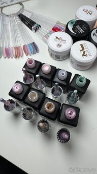 Materiály pro manikérky - 10