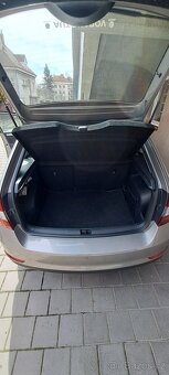 ŠKODA RAPID SPACEBACK AMBITION 1,0 TSI 81kW - 10