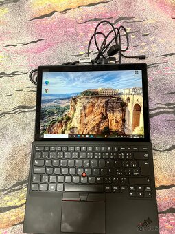 Lenovo X1 - 10