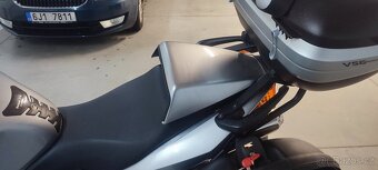 Honda vfr 800 - 10
