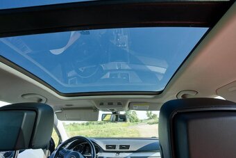 PRODÁM VW PASSAT Variant Highline 2,0 TDI - SUPER STAV - 10