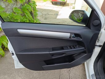 Opel Astra h 1.6i+LPG 85kw - 10