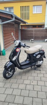 Prodej VESPA LX 125 IE - 10