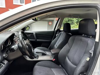 Mazda 6 GH 2.2 CRDT 120kW BOSE Tempomat ALU R17 Webasto RWM - 10
