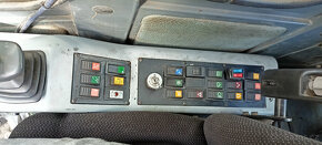 ATLAS 2-silniční kolové železniční rypadlo na koleje - 10