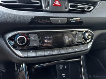 Hyundai i30 1,5 Style,DCT, záruka 12/2029 (2024) - 10
