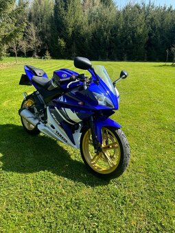 Yamaha yzf- r125 - 10