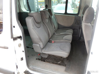 Peugeot Expert 2,0 HDi - 8 místné - 10