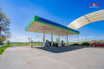 Prodej komerčního objektu, 320 m², Zalužany - 10