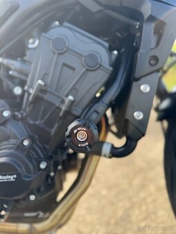 Honda CB 650R, Black Edition, ČR - 10