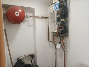 Rodinný dům 3+1 + druhé patro se zahradou - 10