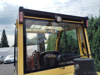 Vysokozdvižný vozík - HYSTER H8 - 10