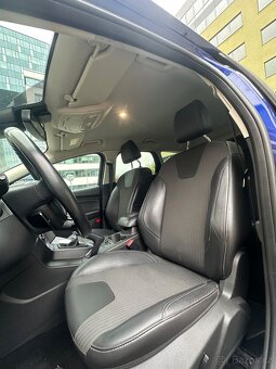 Ford Focus - 10