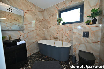 NOVOSTAVBA 4+kk V MIKULOVICÍCH - 10