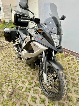 Honda vfr 800 crossrunner - 10