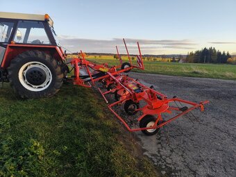 Obraceč píce KUHN GF 8702 - 10