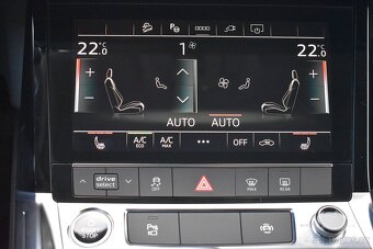 Audi e-tron 55 300KW Advanced Panorama - 10