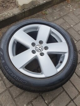 5ks Alu kola vw 5x112 r17 7,5j et47 pneu 225/50/17 - 10