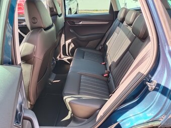 Škoda Karoq Style 4x4 2.0TDI 110kW DSG Tažné Panorama ACC Qi - 10